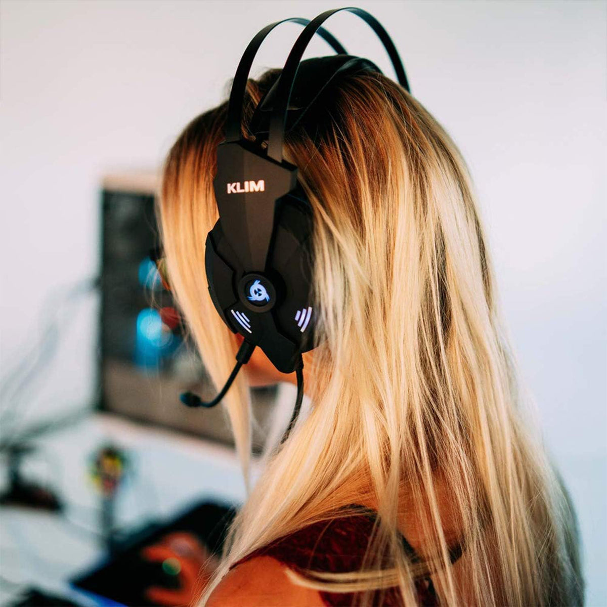 USB Gaming Headset with Microphone F81508