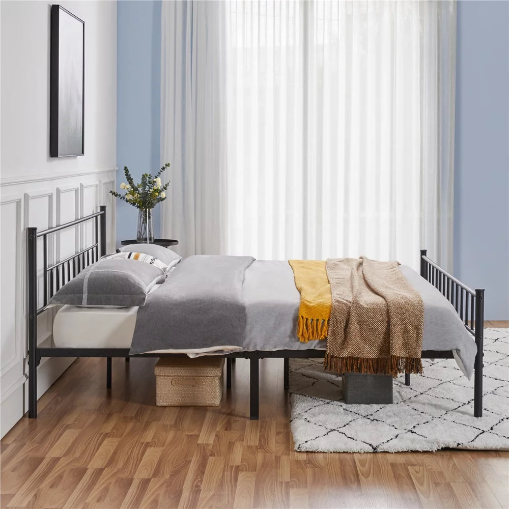 White Full Metal Platform Bed with Spindle Headboard and Footboard I4305