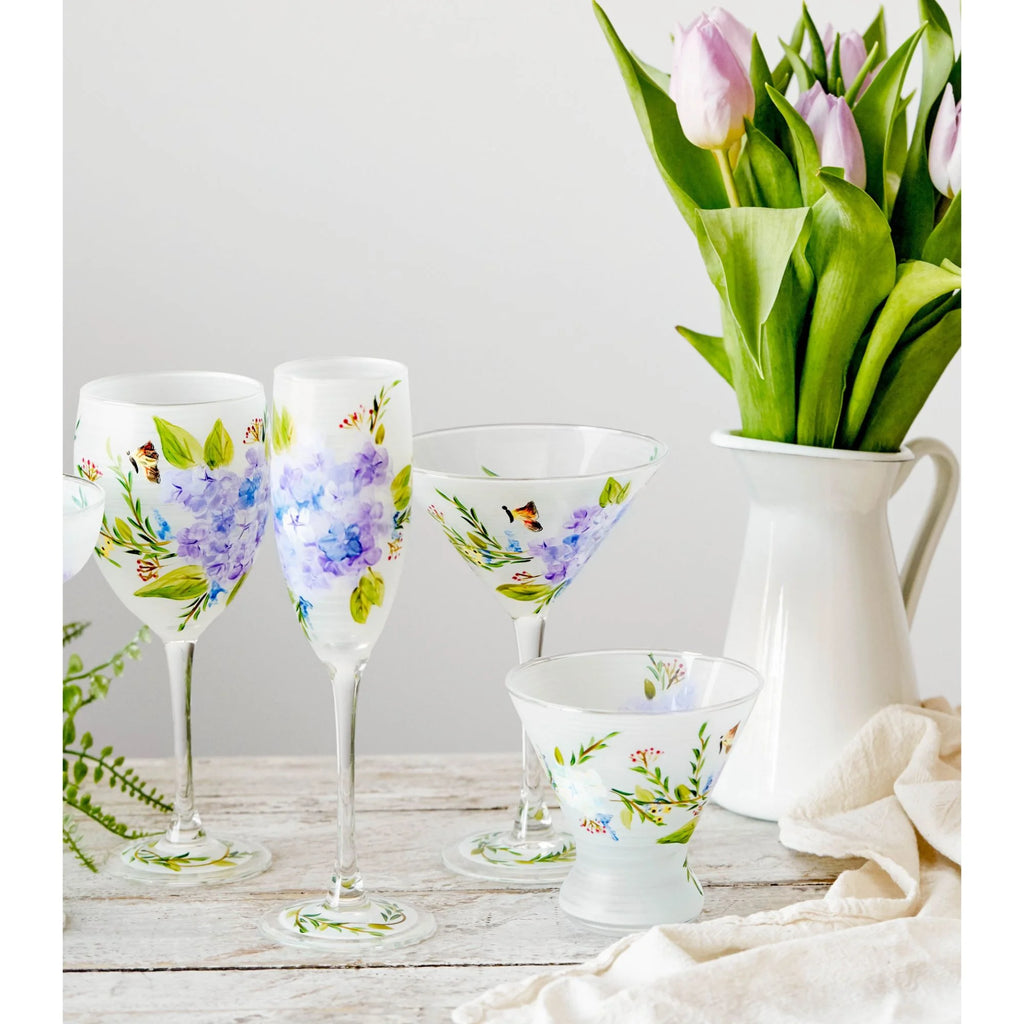 Set of 2 White and Blue Floral Hand Painted Wine Glass 10.5 oz M802690