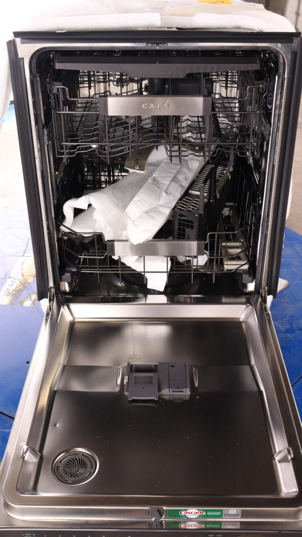 24 In. Matte White Built-In Tall Tub Dishwasher with Stainless-Steel Tub S690766