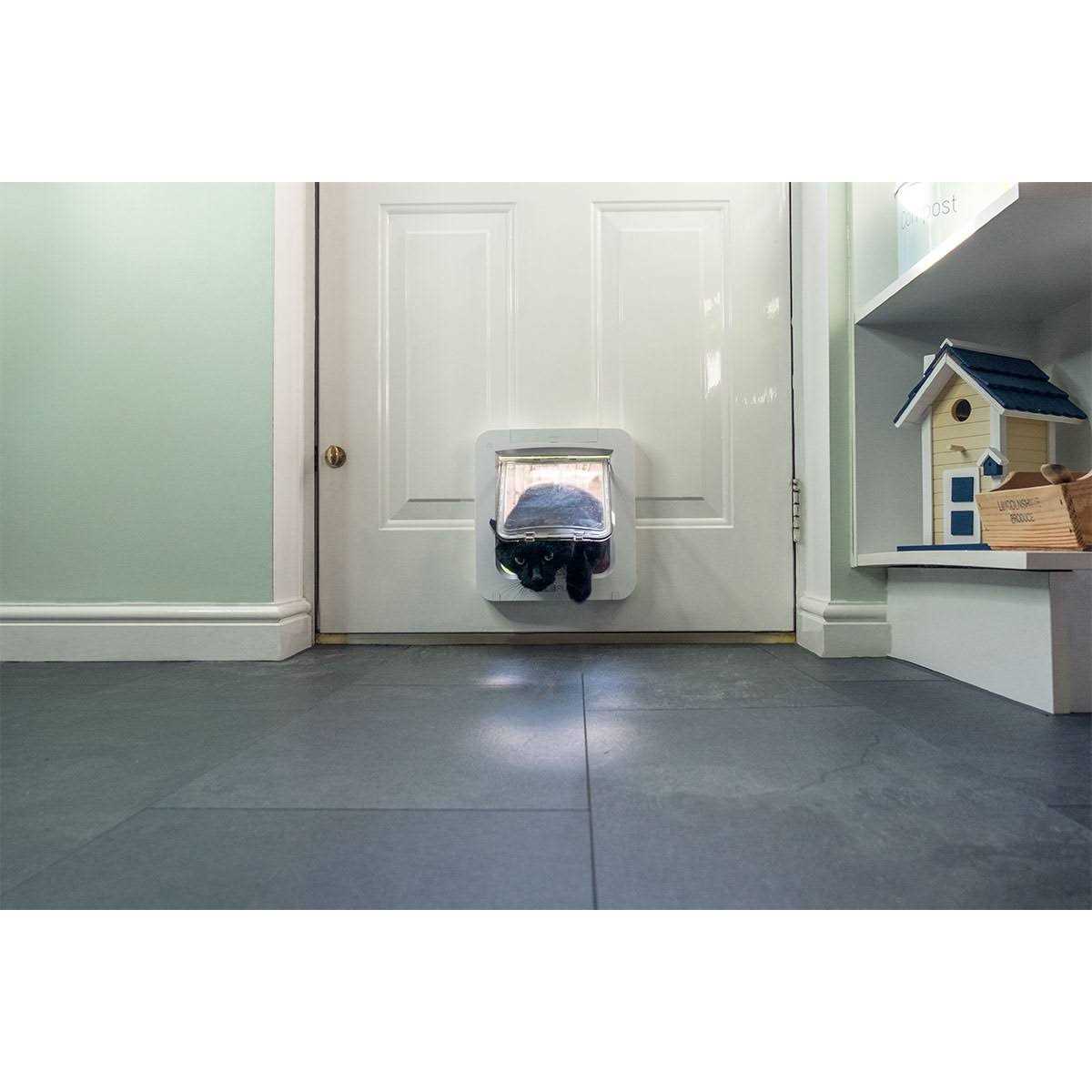 Microchip Cat Flap C9529