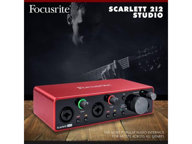 Focusrite Scarlett 2i2 2-in 2-OUT USB Recording Audio Interface (3rd Generation) + Samson SR360 Over-Ear Dynamic Headphones F363