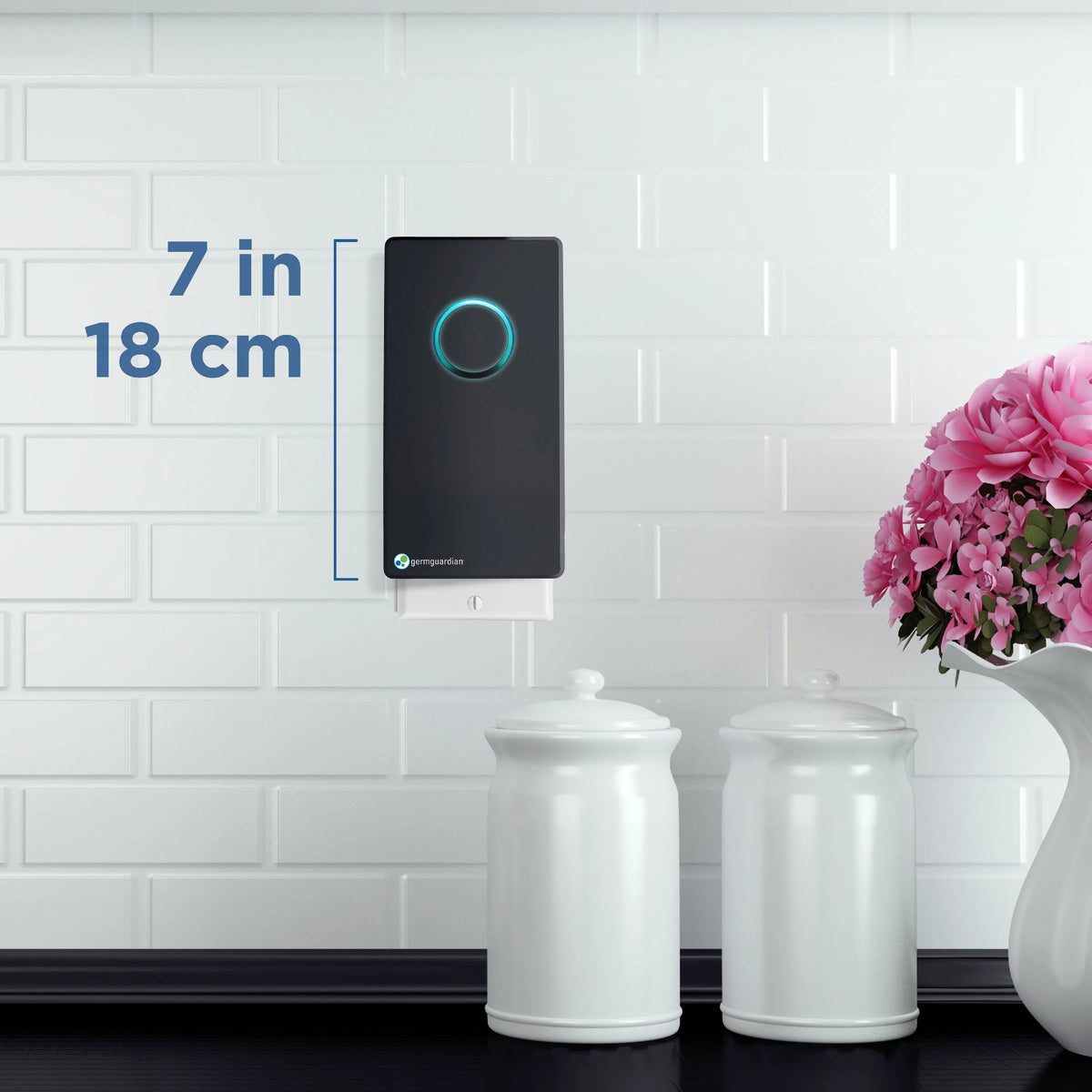 7" Pluggable UV-C Air Sanitizer & Deodorizer X216