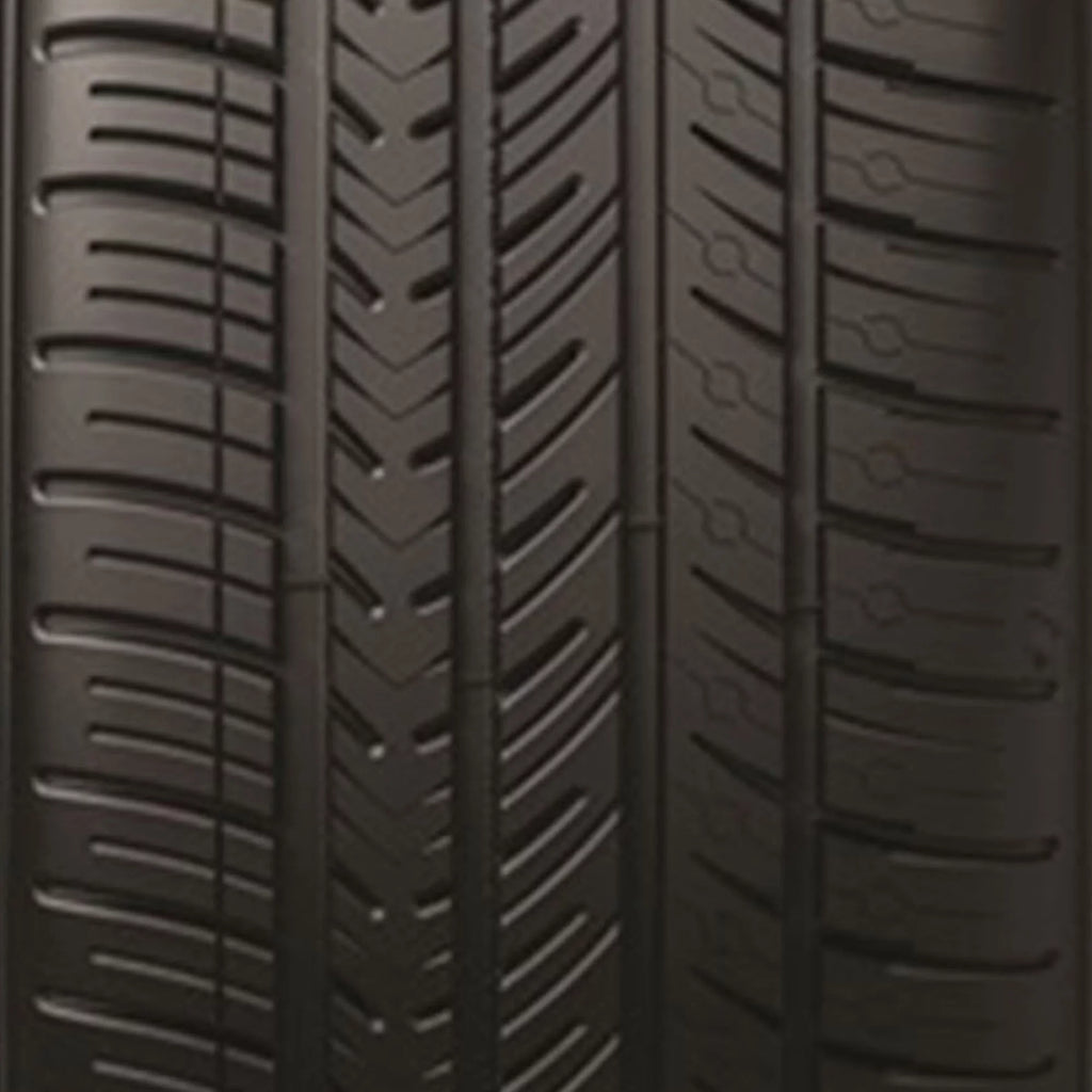 All Season 235/55ZR18 104Y XL Passenger Tire K666447