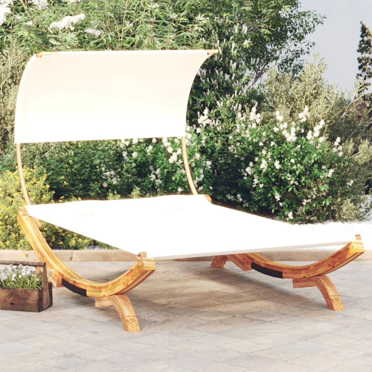 Patio Bed with Canopy A37759