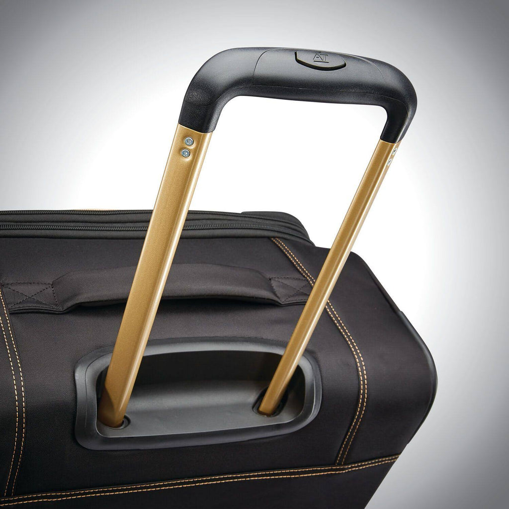 Red 25 inch Spinner Luggage F6765