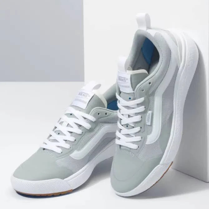 High Rise True White Ultrarange Exo Shoes D91378